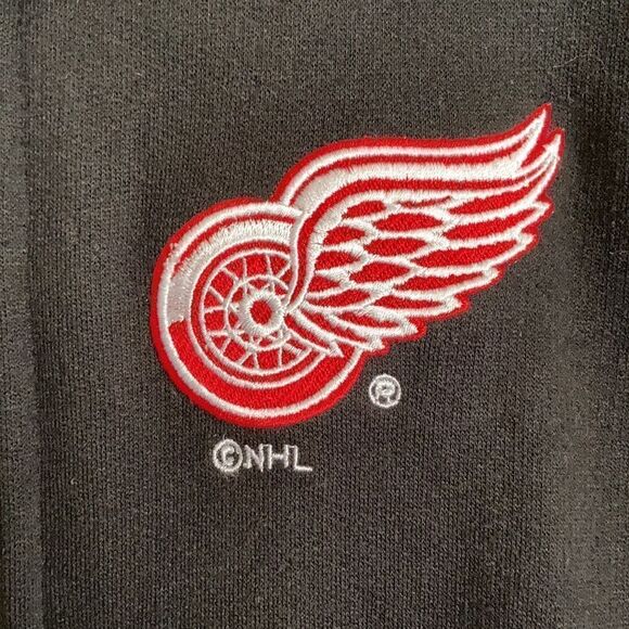 NHL Soft As A Grape Official NHL Full ZIP Hoodie - Picture 6 of 8